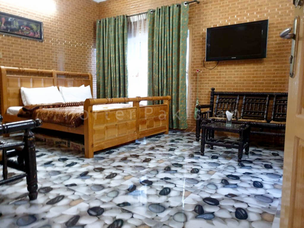 Kashmir Lodge